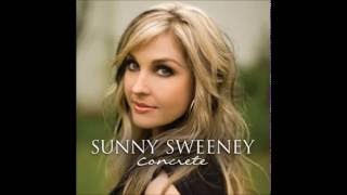 Watch Sunny Sweeney 16th Avenue video