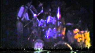 Watch Australian Crawl Love Beats Me Up video