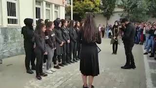 Nasil Söyleri̇m Öldüğünü-10 Kasim-Atatürk-Li̇se Korosu