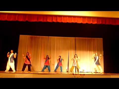 Punjabi Indian dance on Gud naal ishq mita