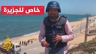 الجزيرة ترصد وصول أول قافلة شاحنات إلى الرصيف البحري بشمال قطاع غزة