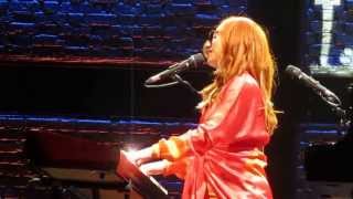 Watch Tori Amos The Big Picture video