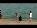 Suasana Pemotretan Di Pantai images Suasana Pemotretan Di Pantai