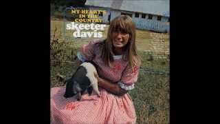 Watch Skeeter Davis Evil On Your Mind video