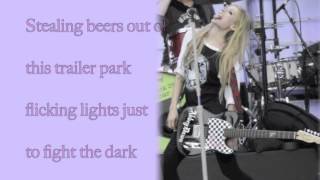 Watch Avril Lavigne Seventeen video