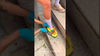 He Crafted A Diy Foam Shoe Directly On Her Foot! 👟