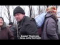 The militiamen help Uglegorsk residents  to escape from town under AFU fire