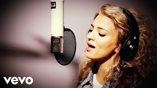 Watch Tori Kelly Colors Of The Wind video