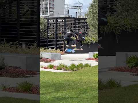 😏 Backside Flip With The Twin! Gustavo & Gabriel Ribeiro