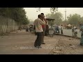The almost extinct ear cleaners of Old Delhi!