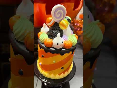 Raz 12" Spooky Cake Halloween Decoration 4510317 Raz 12" Spooky Cake Halloween Decoration 4510317
