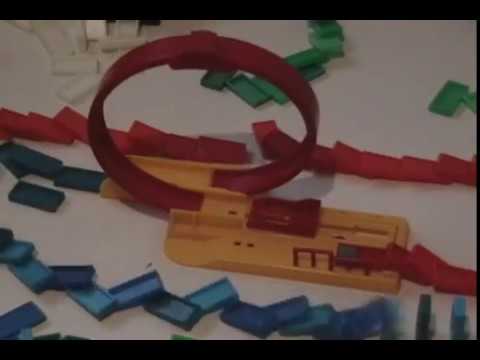 Domino Fall Down 1