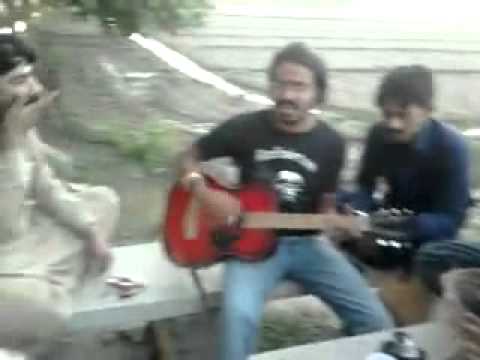 asrar singing teri deed ko akhiyan tarsay - YouTube.mp4