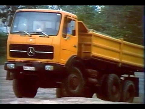 Old Mercedes trucks at the factory field test('60s-'80s)