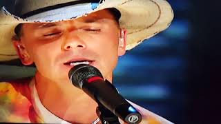 Watch Kenny Chesney Sherrys Living In Paradise video