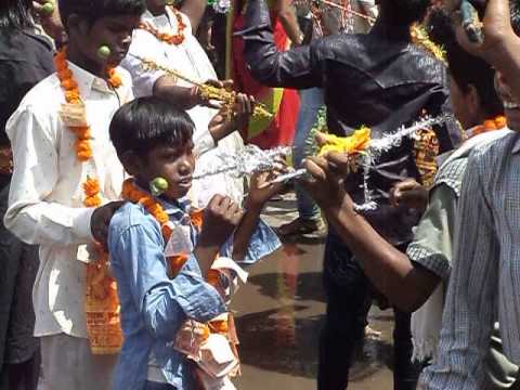 JAWARA VISHARJAN IN 19 04 2013 RAIPUR C.G. Mata ki Bhakti