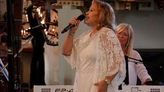 Lena Andersson In Concert