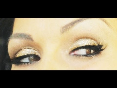 Covergirl Mascara on How To Get Holiday Glitter Eyes