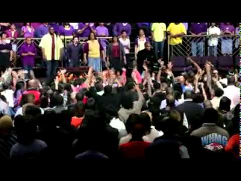 DC Teaches Kirk Franklin How to Chop