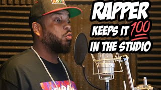 Rapper Keeps It 100 In The Studio (beat link in description)