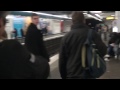 Agression d'un journaliste par un policier en civil. Paris/France - 6 décembre 2014