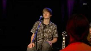 Justin Bieber - That Should be Me (Live) @ MTV