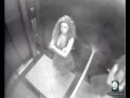 Mujer atacada en el ascensor