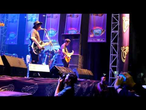 Download lagu tak pernah ternilai sera