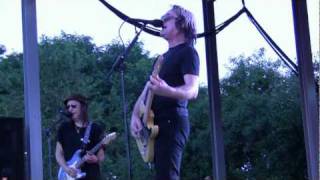 Watch Todd Rundgren Boogies Hamburger Hell video