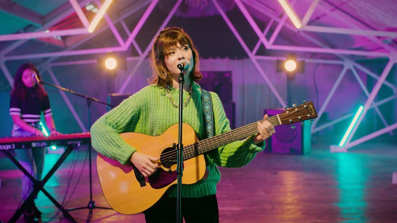 Maisie Peters - "This Is On You (Acoustic Ver.)"のMVを公開 新譜EP「It's Your Bed Babe, It's Your Funeral」収録曲 thm Music info Clip