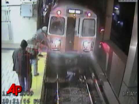 Man Faints in NYC Subway, Not Struck by Train - Worldnews.