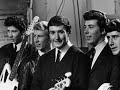 Brian Poole & The Tremeloes - Do You Love Me