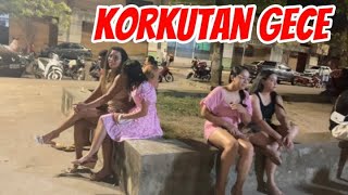 Terkedi̇lmi̇ş Metruk Bi̇nada Uyudumsavaşa Hazirim