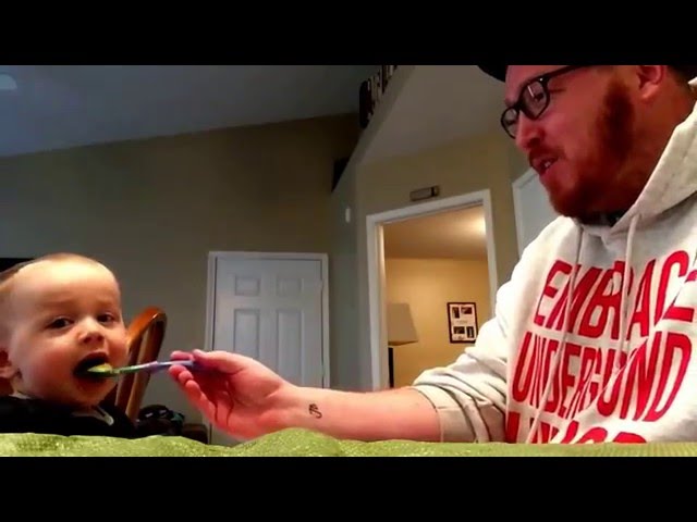 Best Dad Ever Sings Vegetable Parody Of ‘Lean On Me’ While Feeding Baby - Video