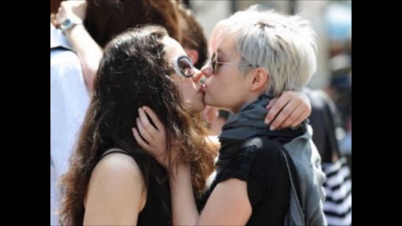 Lesbian public kiss