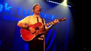 Watch Frank Turner To Absent Friends video