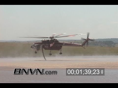 7/13/2005 Colorado Wild Fire S-64 Erickson Air-Crane helicopters reloading water video