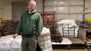 Muskrat Wire Stretcher VS. Wood Stretcher