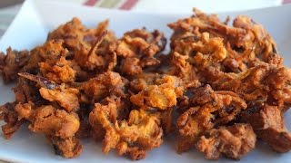 Crispy Onion Pakoda / Pakora - No Soda Yet Crispy Crispy Onion Pakoda / Pakora - No Soda Yet Crispy