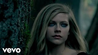 Watch Avril Lavigne Alice video