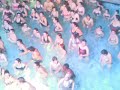 flash mob les pouces en avant soire ibiza piscine