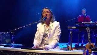 Watch Roger Hodgson Take The Long Way Home video