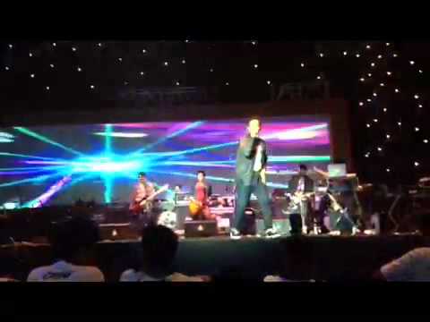 In hurricane rhythm - My empty heart (Live from istora senayan...