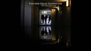 Watch Van Der Graaf Generator Aloft video
