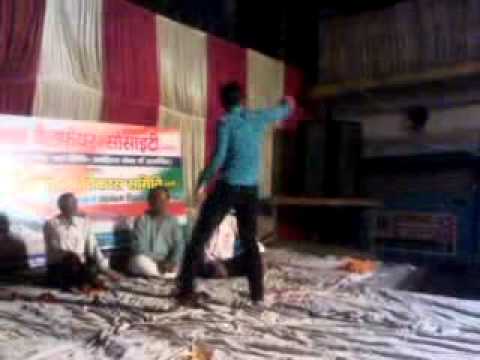 Hemant Dance Suno gor se dunia walo..avi