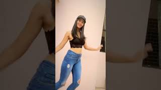 Hot And Y Indian Girl Dance In Tight Jeans