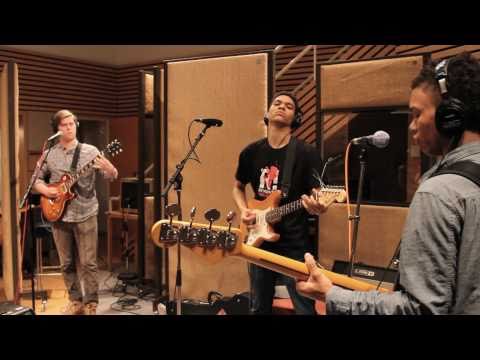 Senseni Video
