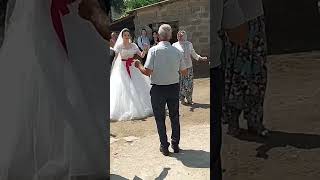 Gelinini Indirdi Karşılıklı Döktürdüler Masaallah