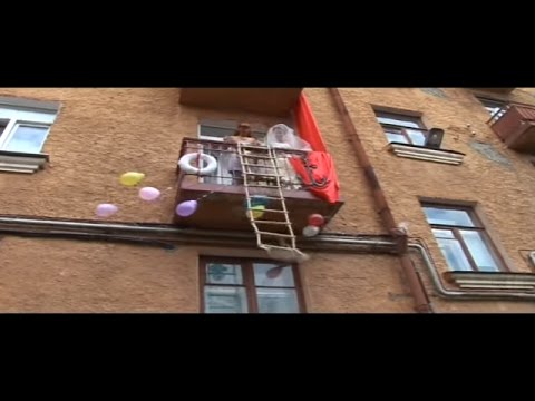 Голосовые открытки и поздравления: песенные смс поздравления Глава Мамадышского района Анатолий Иванов принимает