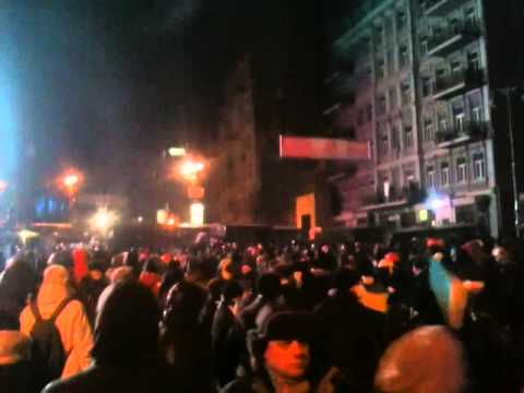 19 січня 2014 21:00 зіткнення із ВВ та Беркутом